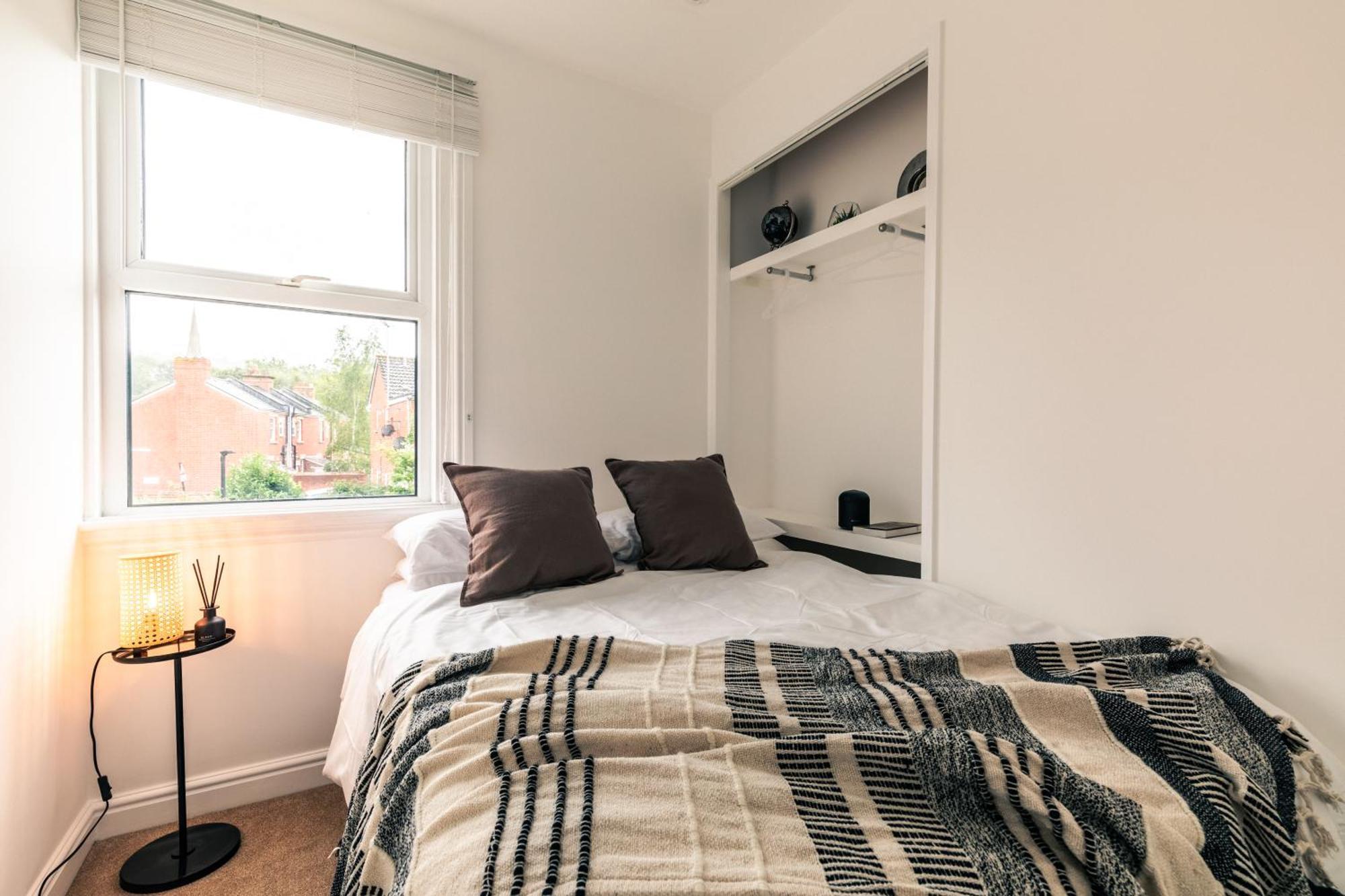 The Broadway Bath - 2 Bedrooms With Parking, Central 바스 외부 사진
