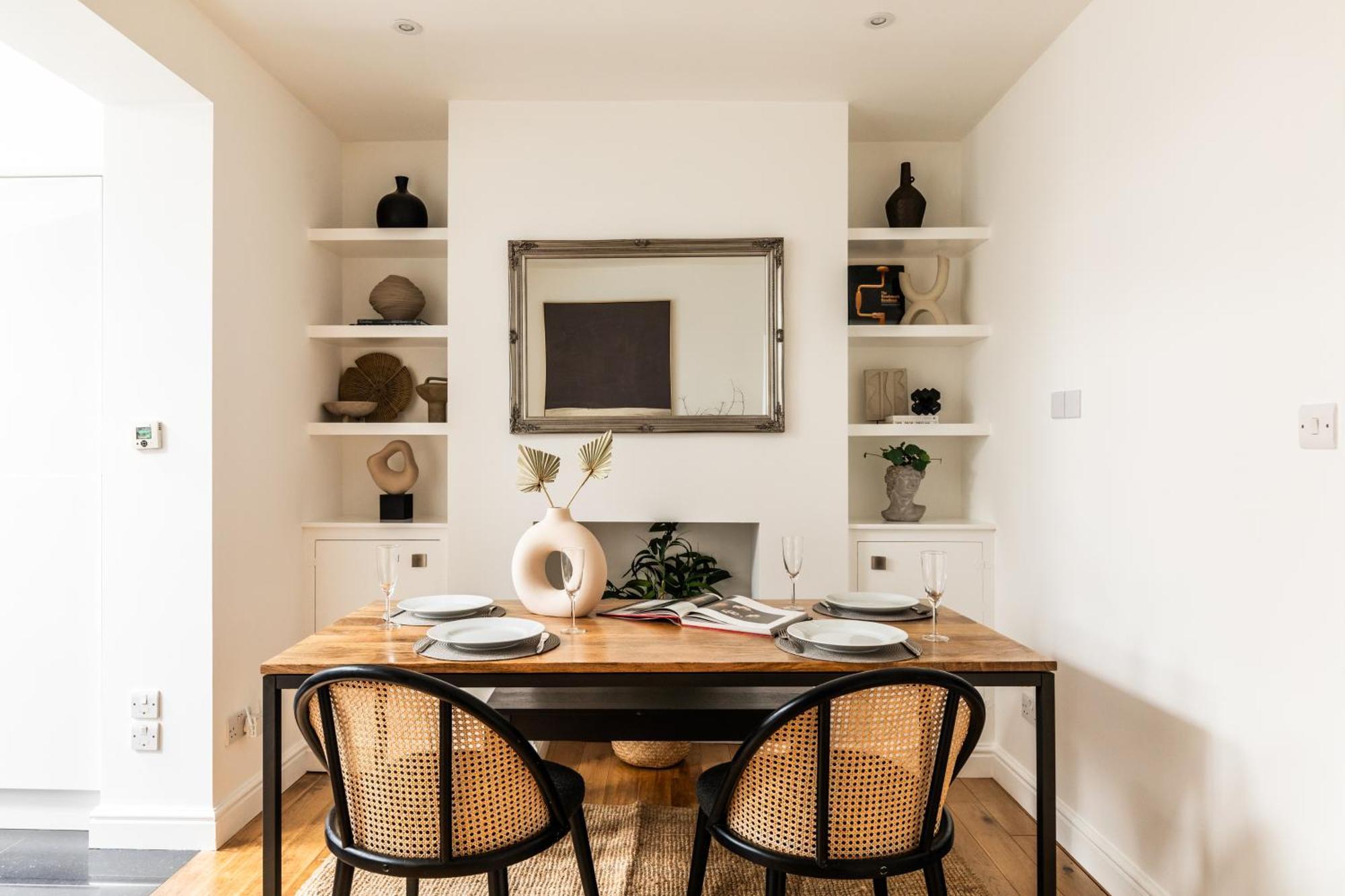 The Broadway Bath - 2 Bedrooms With Parking, Central 바스 외부 사진